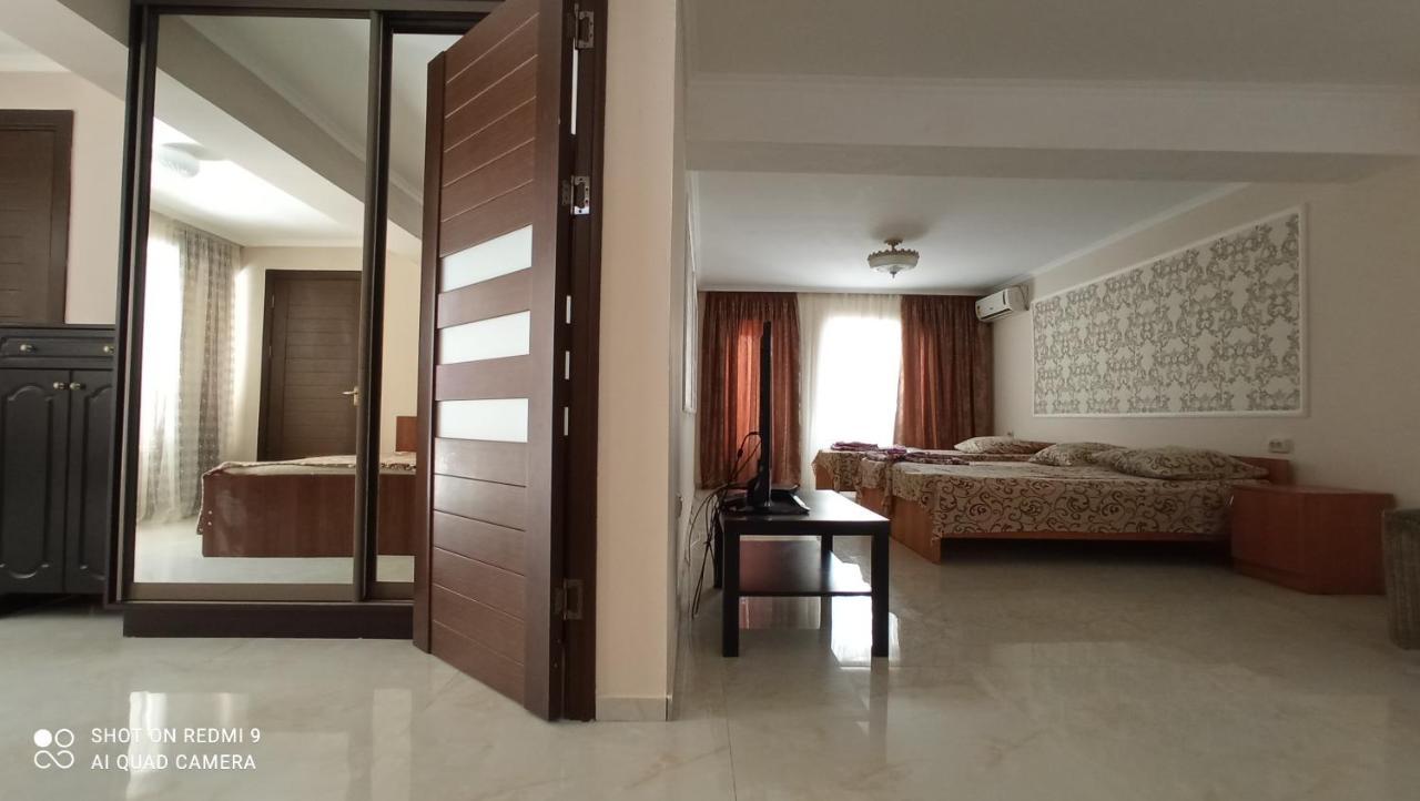 Samira Hotel Gagra Kültér fotó